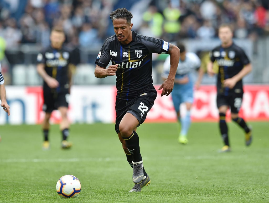Watch former Rangers star Bruno Alves stuns AC Milan with lethal freekick