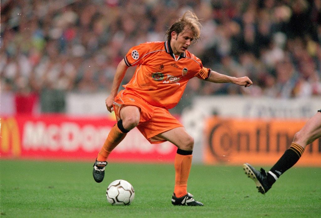 24 May 2000:  Gaizka Mendieta of Valencia in action during the European Champions League Final 2000 against Real Madrid at the Stade de France, Sai...