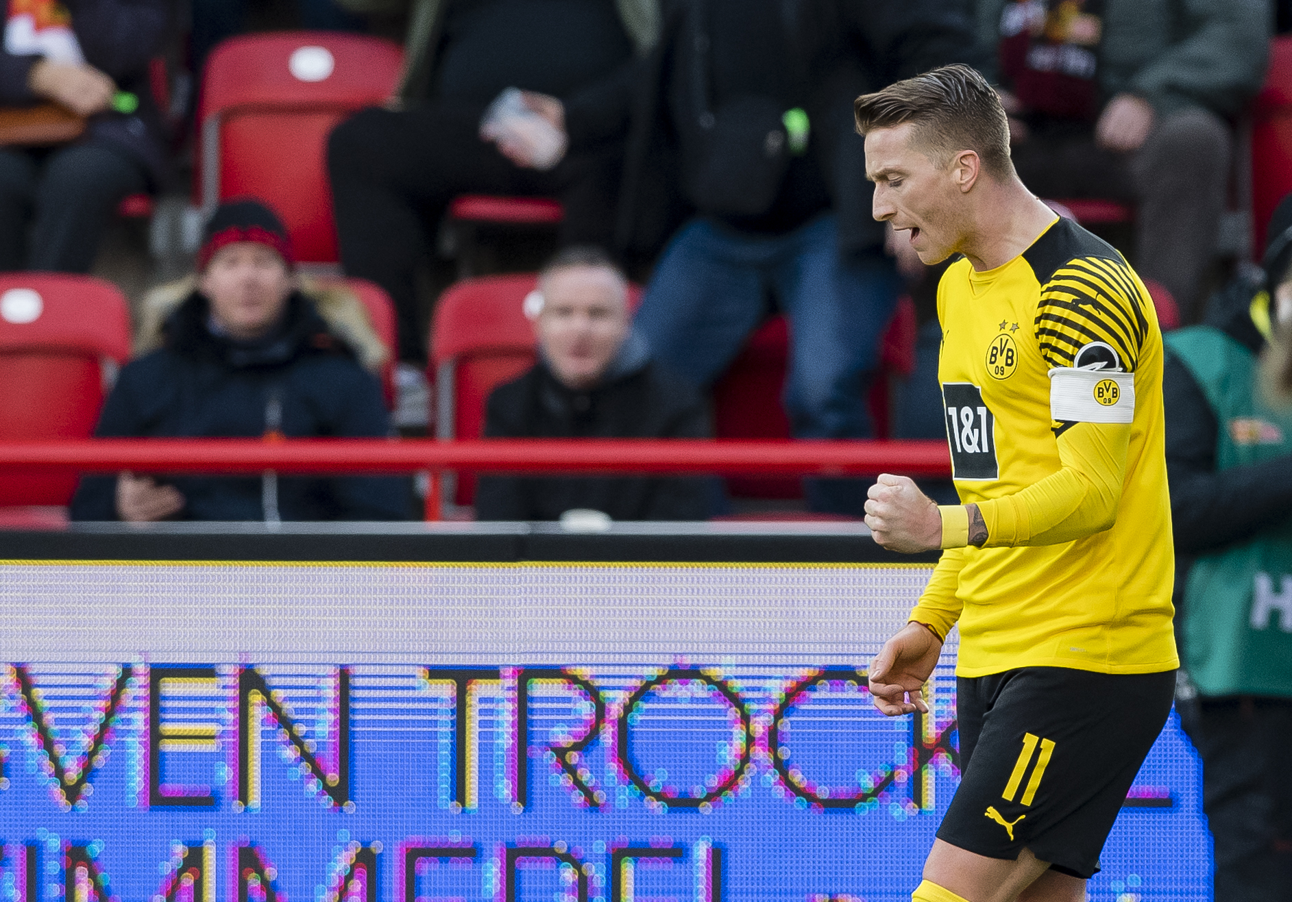 Photo by Alexandre Simoes/Borussia Dortmund via Getty Images