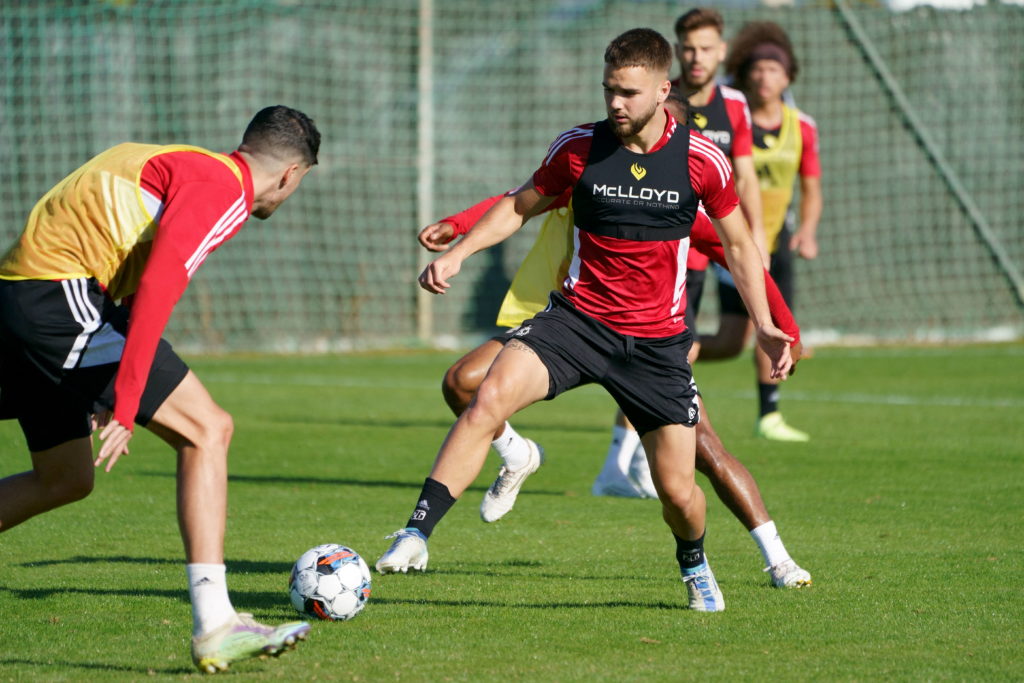 SOCCER SPAIN WINTER CAMP STANDARD THURSDAY