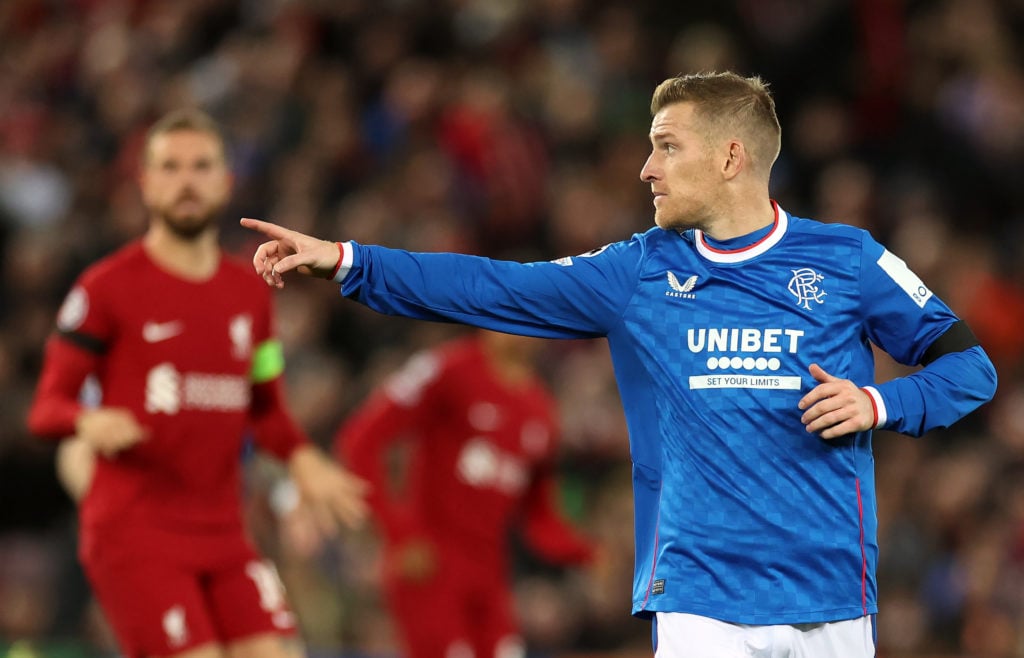 Steven Davis in action for Rangers.