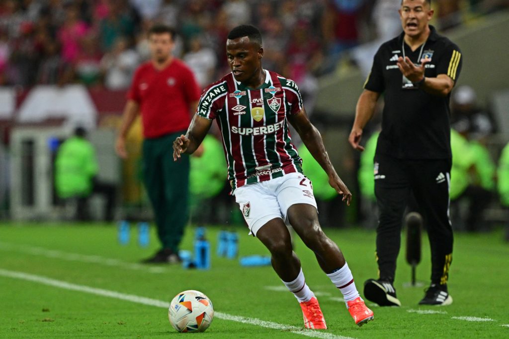 FBL-LIBERTADORES-FLUMINENSE-COLOCOLO