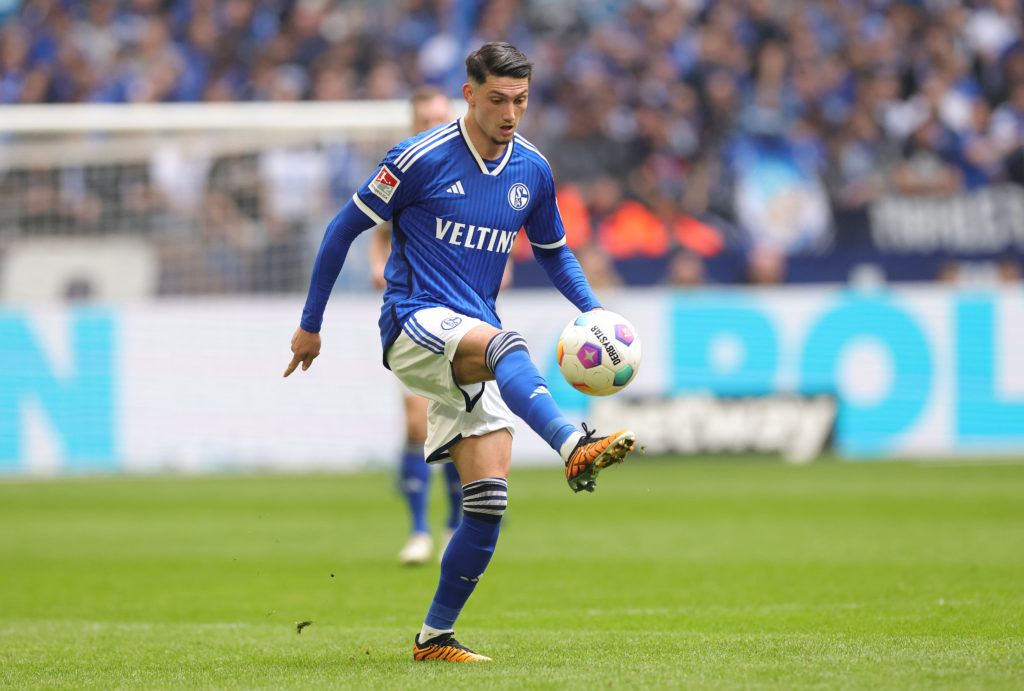 FC Schalke 04 v Karlsruher SC - Second Bundesliga