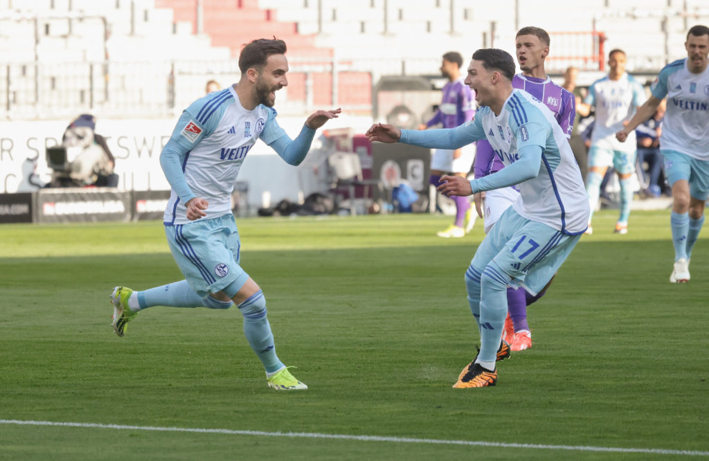 VfL Osnabrück v FC Schalke 04 - Second Bundesliga