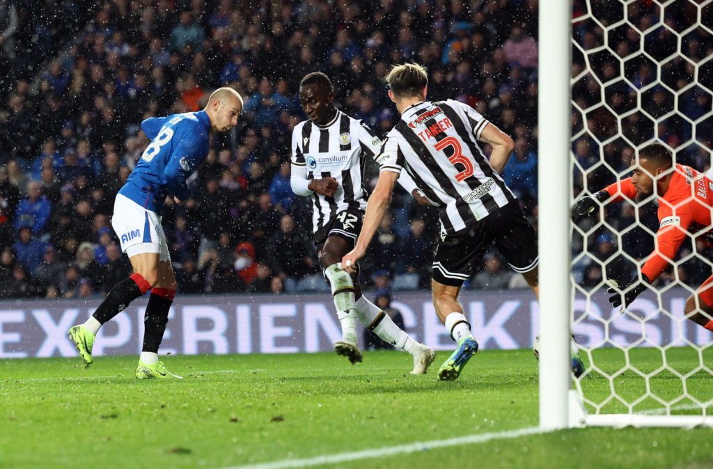 Rangers FC v St. Mirren FC - William Hill Premiership
