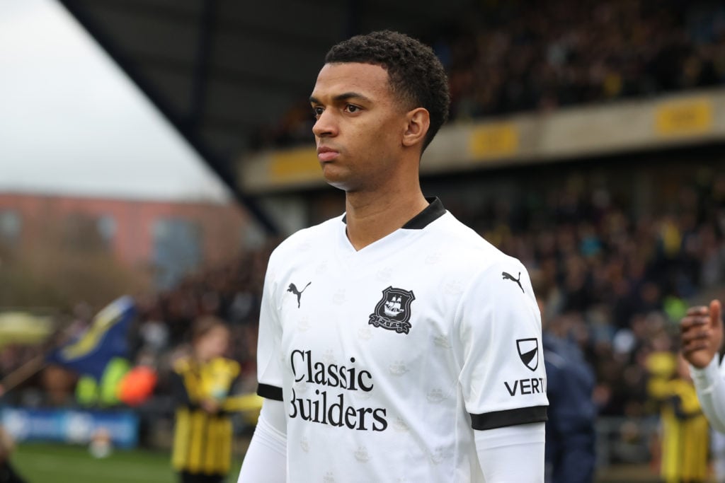 Oxford United FC v Plymouth Argyle FC - Sky Bet Championship