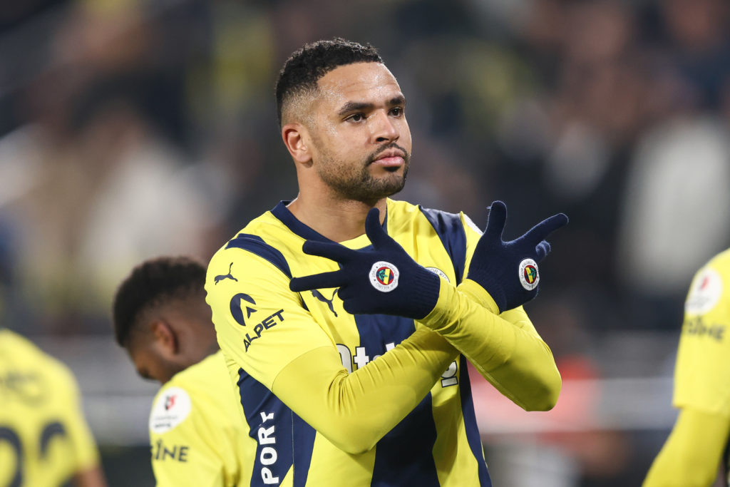 Fenerbahce v Kasimpasa - Turkish Super League