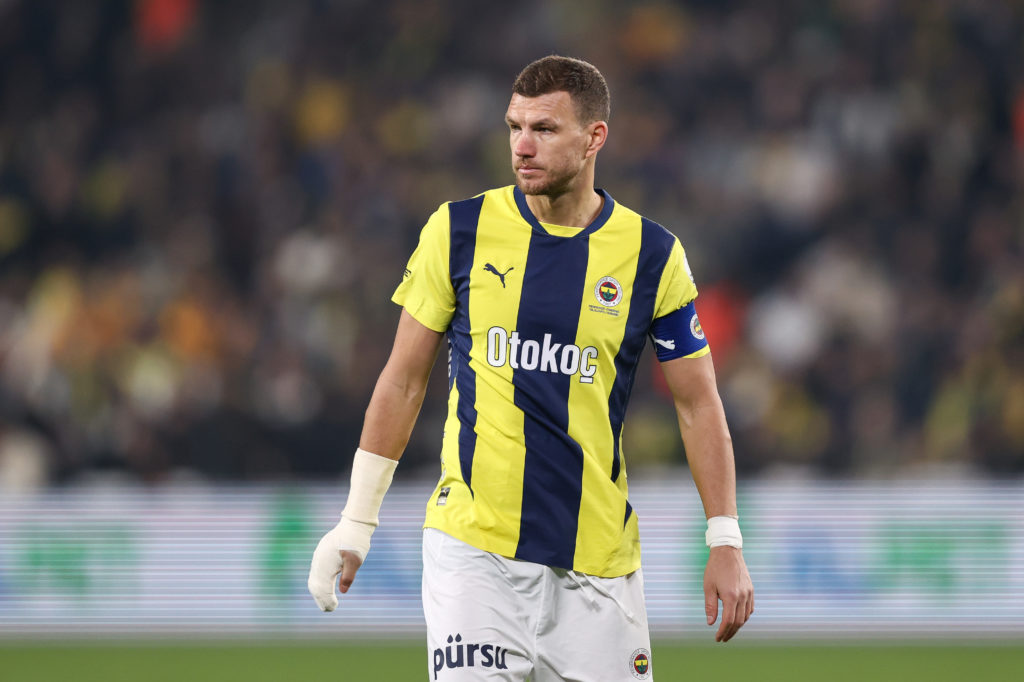 Fenerbahce v Kasimpasa - Turkish Super League