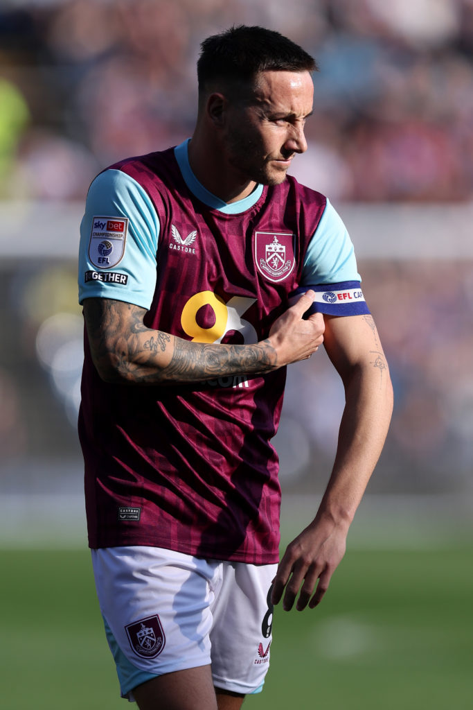 Burnley FC v Luton Town FC - Sky Bet Championship