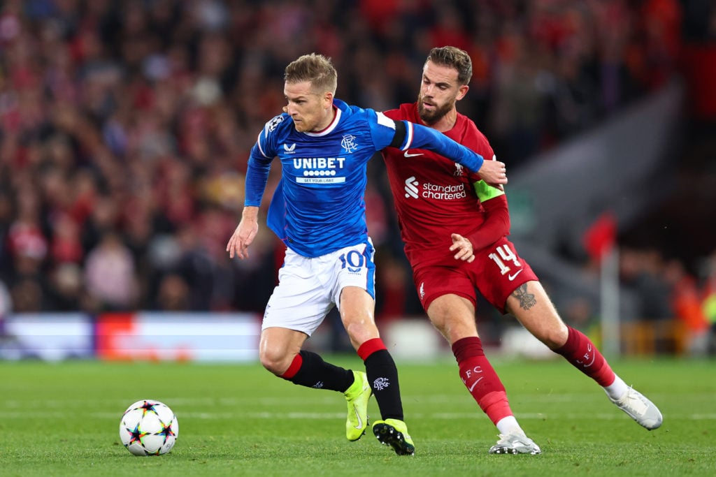 Steven Davis in action for Rangers.