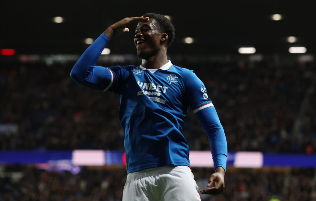 Emmanuel Fernandez celebrating.