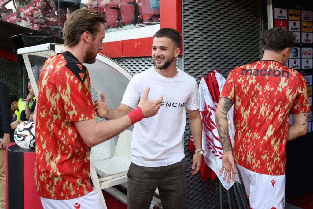 SOCCER JPL EPO D10 STANDARD DE LIEGE VS SPORTING CHARLEROI